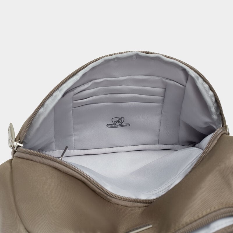 pdp_main_image image number null