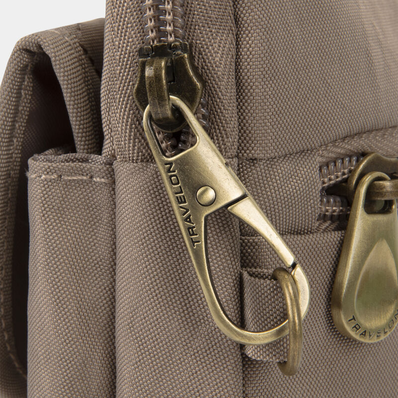 pdp_main_image image number null