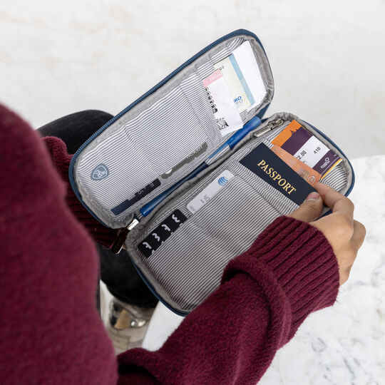 pdp_main_image_mobile image number null