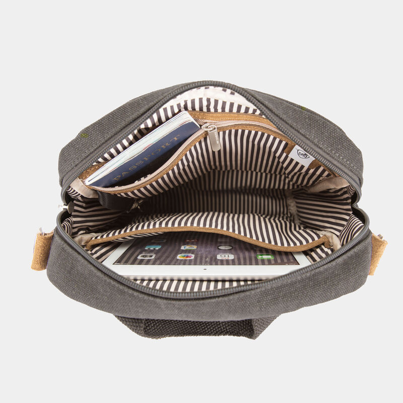 pdp_main_image image number null