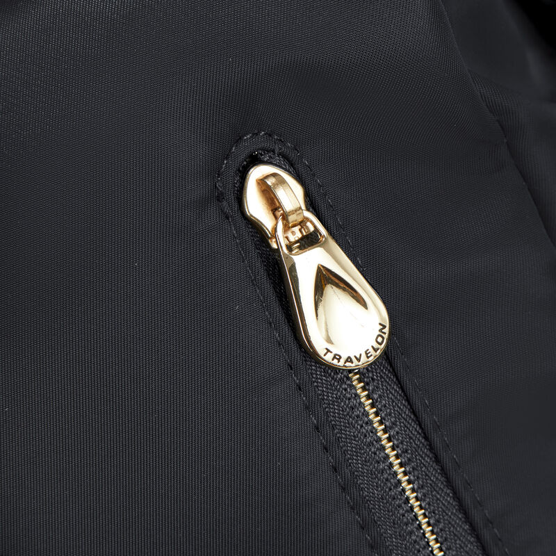 pdp_main_image image number null