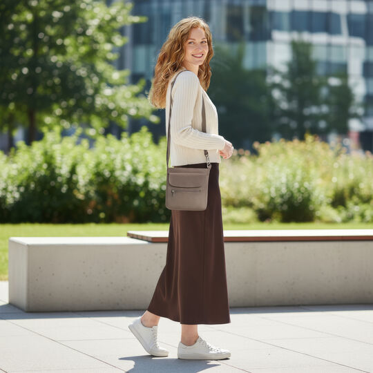 pdp_main_image_mobile image number null