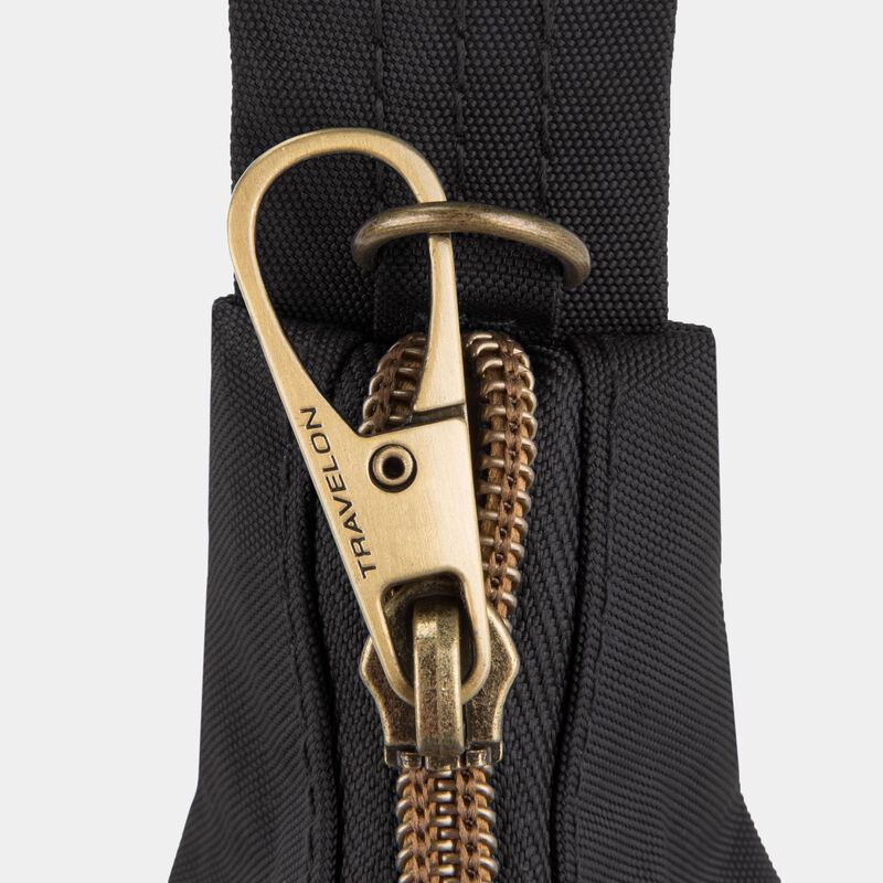 pdp_main_image image number null