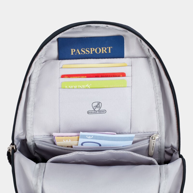 pdp_main_image image number null