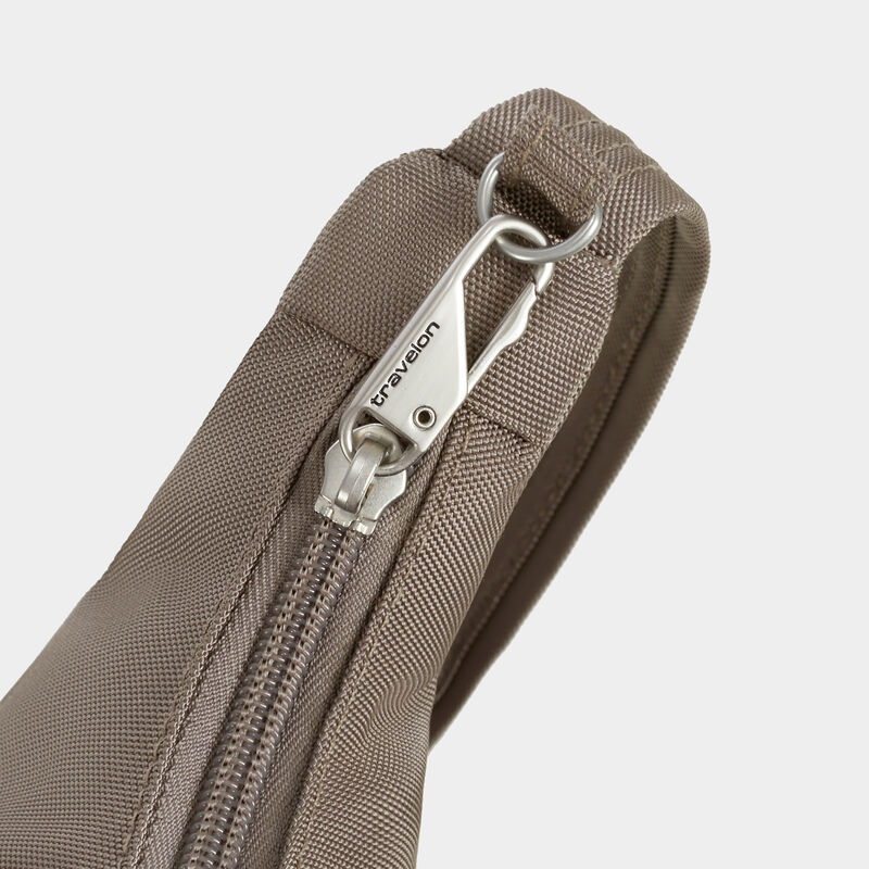 pdp_main_image image number null