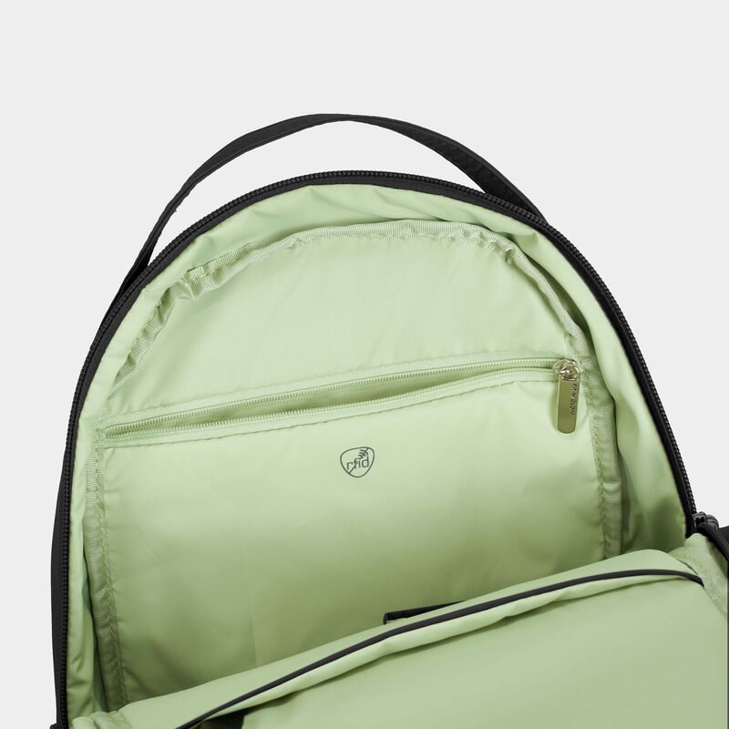 pdp_main_image image number null