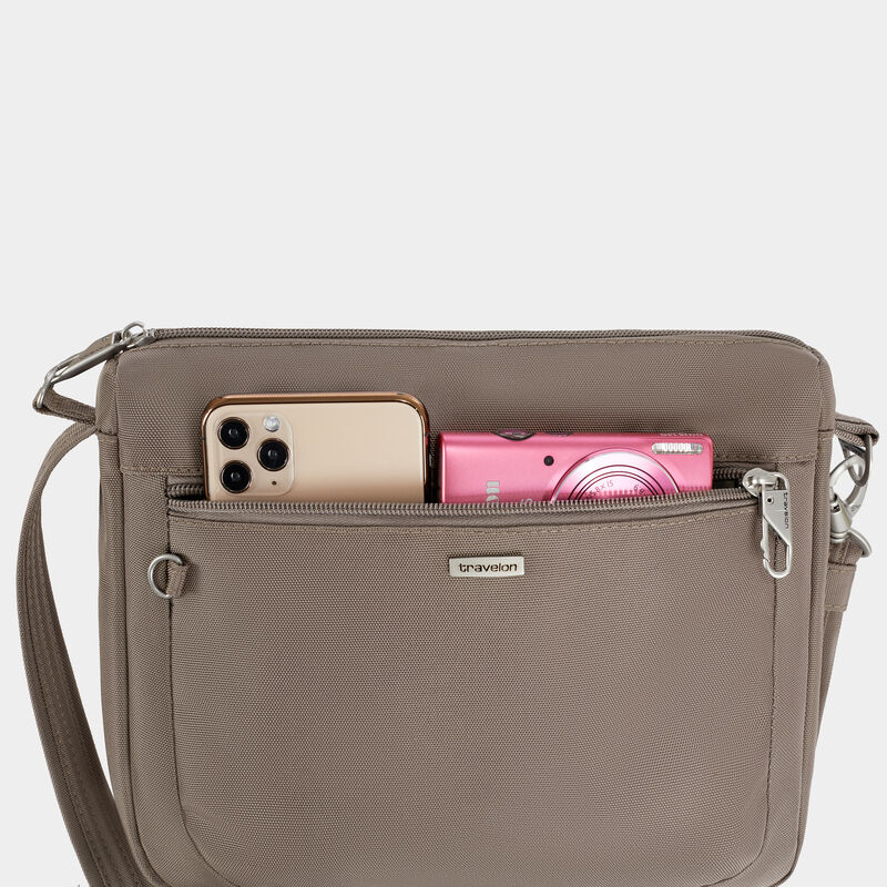 pdp_main_image image number null