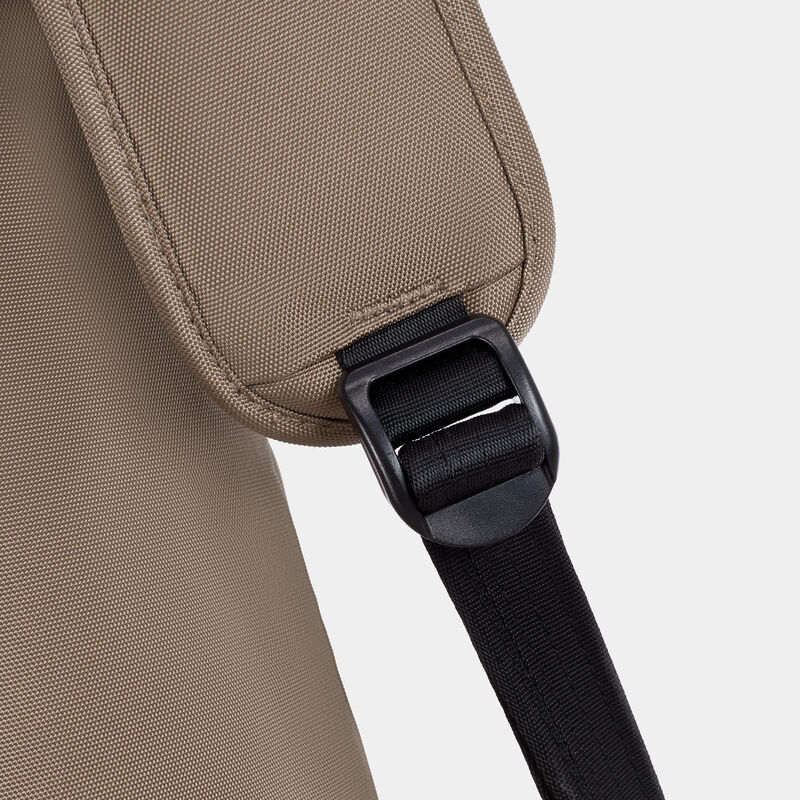 pdp_main_image image number null