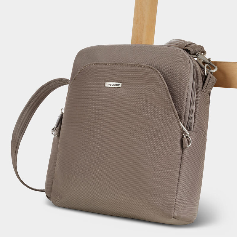 pdp_main_image image number null