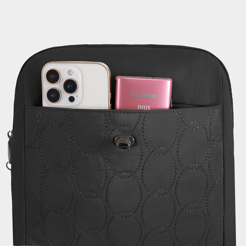 pdp_main_image image number null