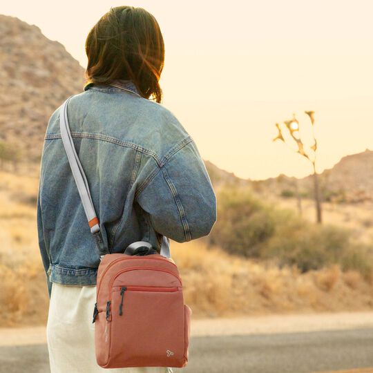 pdp_main_image_mobile image number null