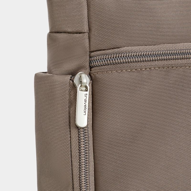 pdp_main_image image number null