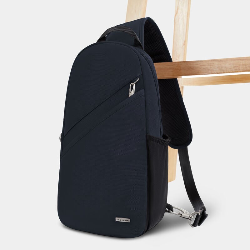 pdp_main_image image number null