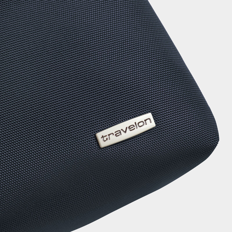 pdp_main_image image number null