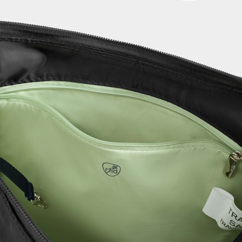 pdp_main_image image number null