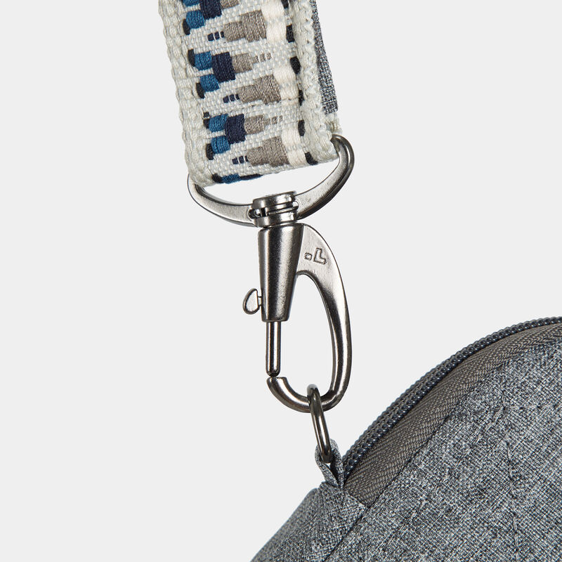 pdp_main_image image number null