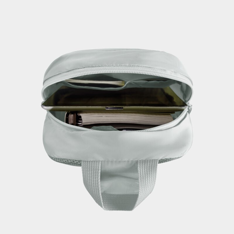 pdp_main_image image number null