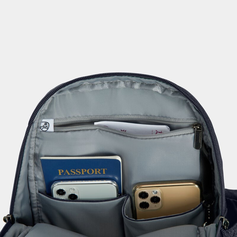 pdp_main_image image number null