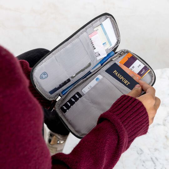 pdp_main_image_mobile image number null