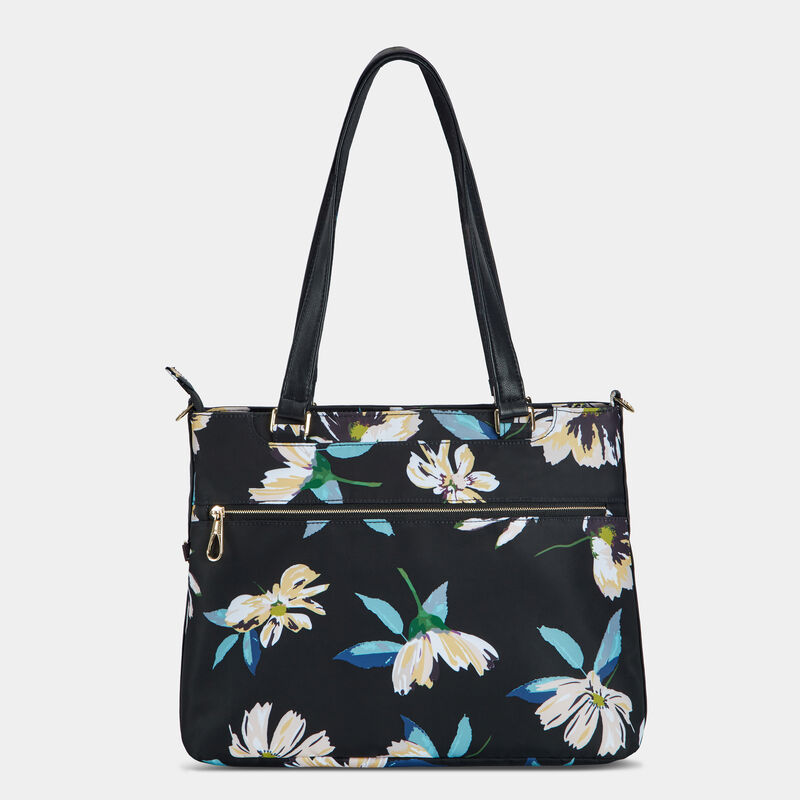 pdp_main_image image number null