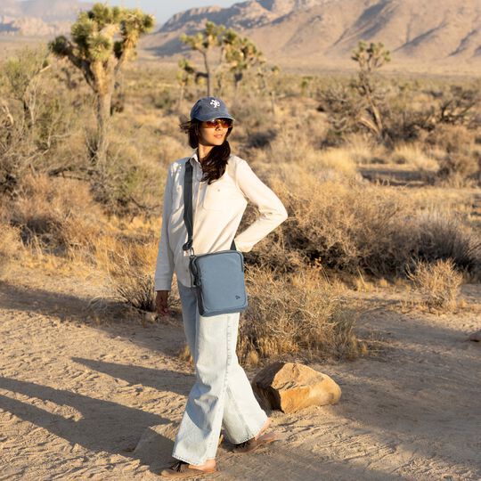 pdp_main_image_mobile image number null