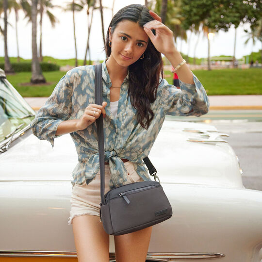 pdp_main_image_mobile image number null