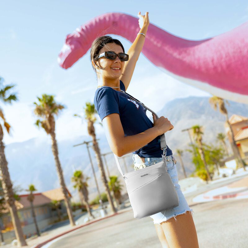 pdp_main_image image number null