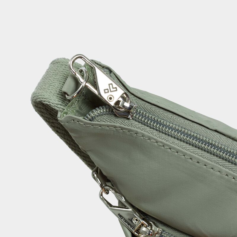 pdp_main_image image number null