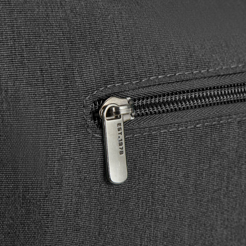 pdp_main_image image number null