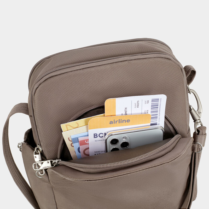 pdp_main_image image number null