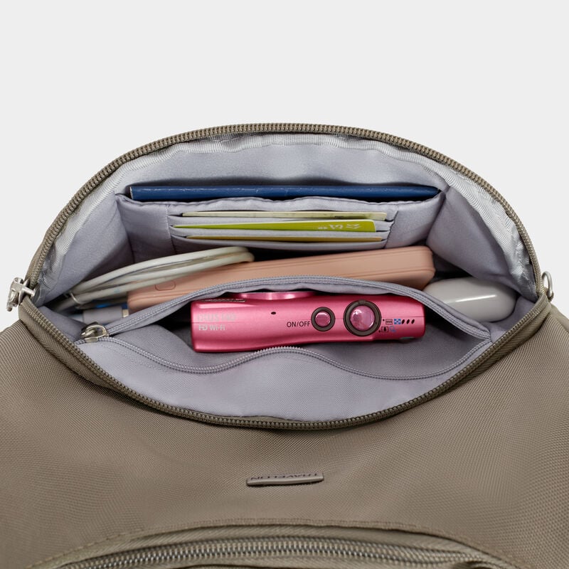 pdp_main_image image number null