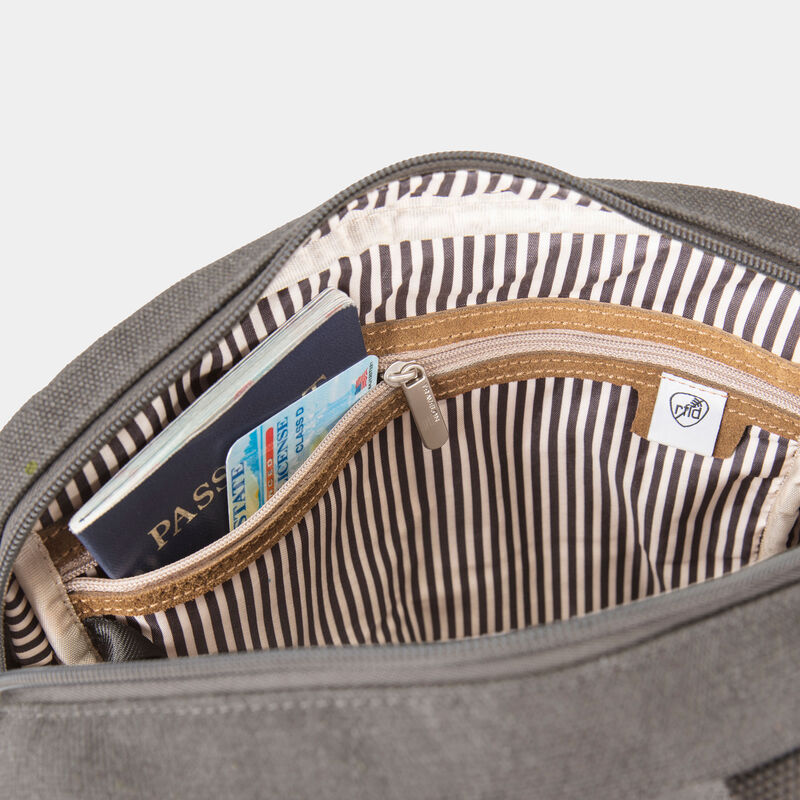 pdp_main_image image number null