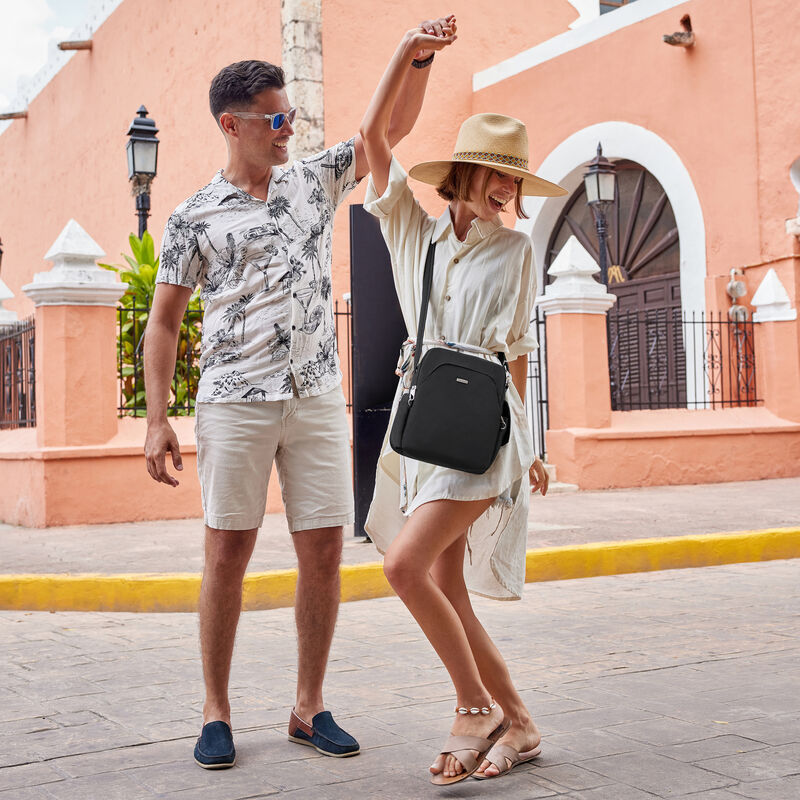 pdp_main_image image number null