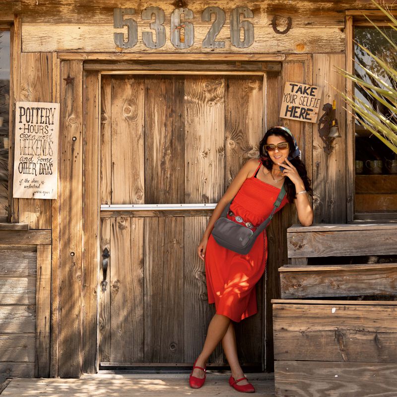 pdp_main_image image number null