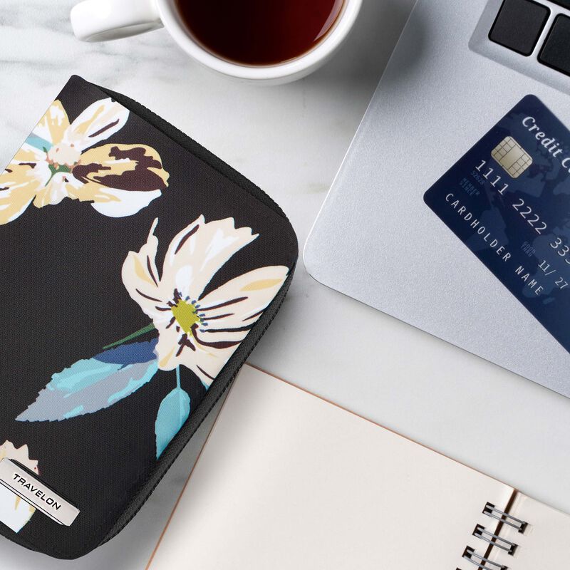 pdp_main_image image number null