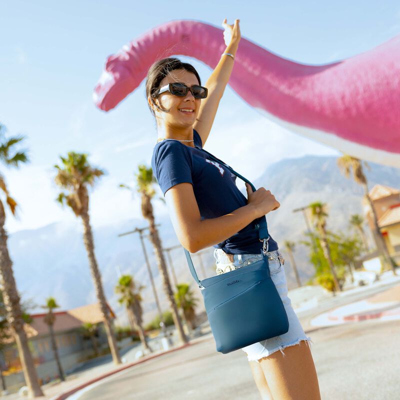 pdp_main_image image number null