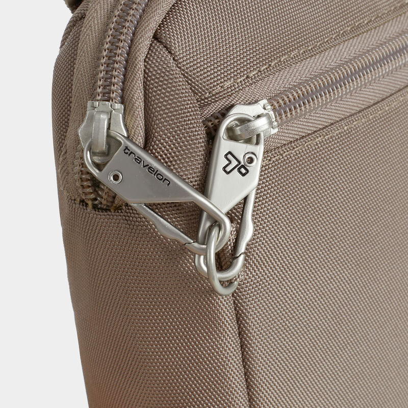 pdp_main_image image number null