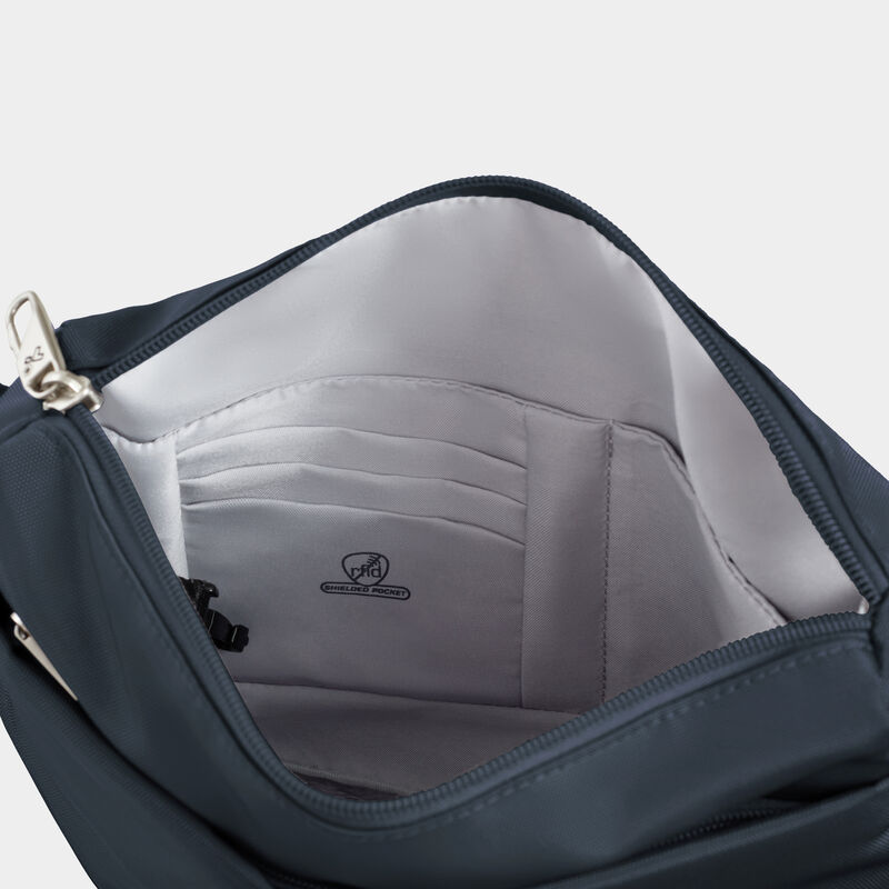 pdp_main_image image number null