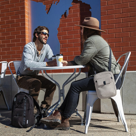 pdp_main_image_mobile image number null