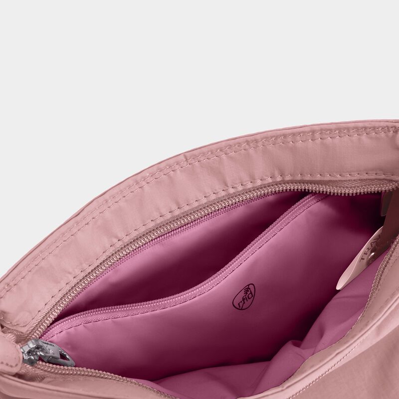 pdp_main_image image number null