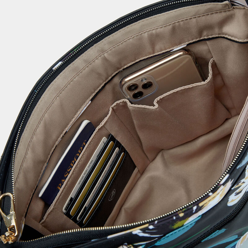 pdp_main_image image number null