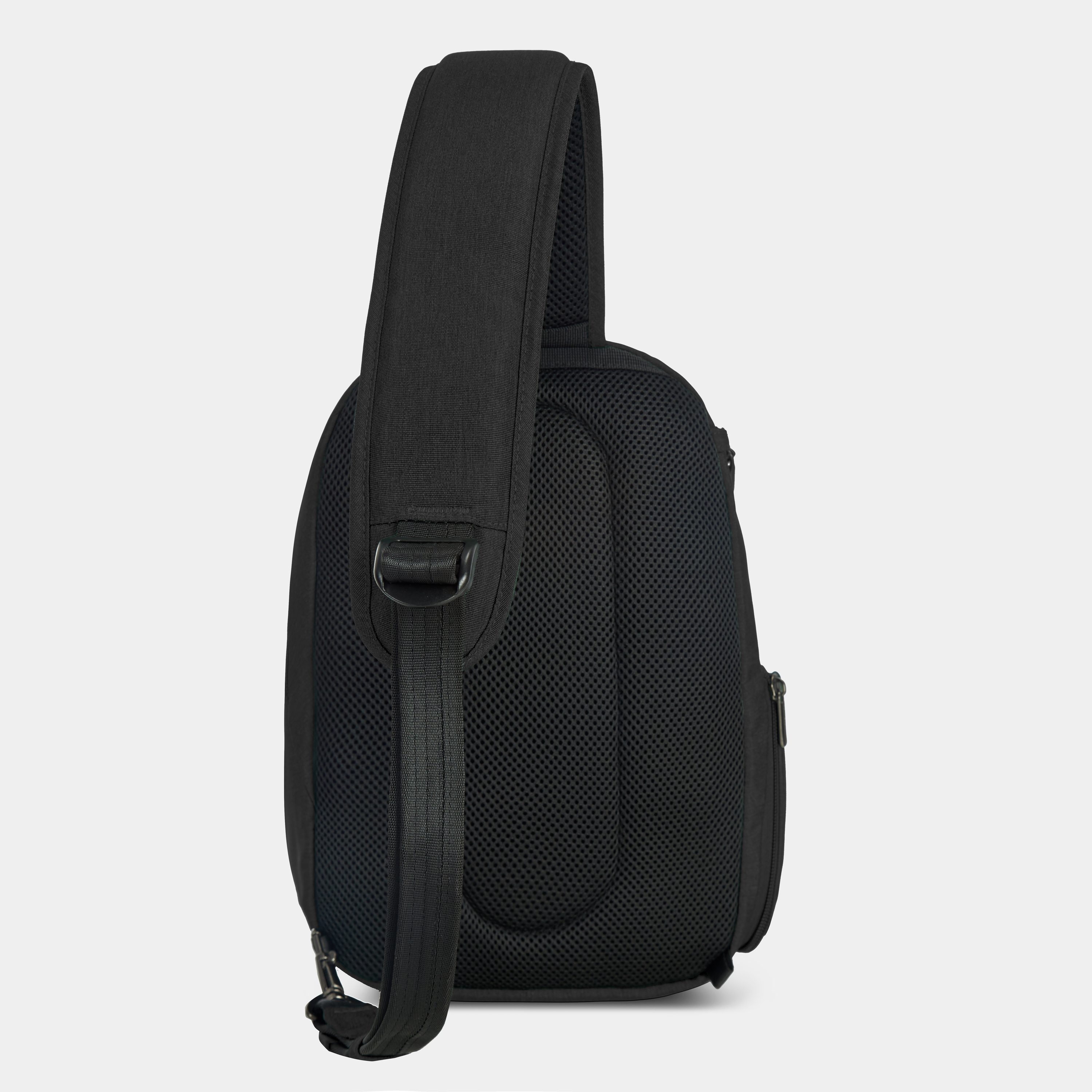 Buy Anti-Theft Metro Sling for USD 88.00 | Travelon Bags